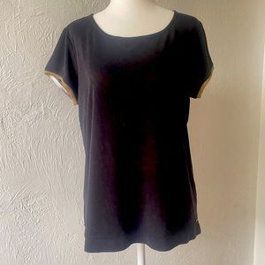 Women’s Tee Shirt Black with golden detail Sleeves